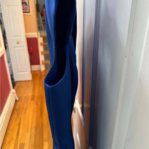 Adrianna Papell High School  stunning ultra blue high-low cocktaill dress. 👗 - Picture 17 of 17